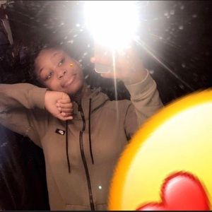 Meet your Posher, Torrionna